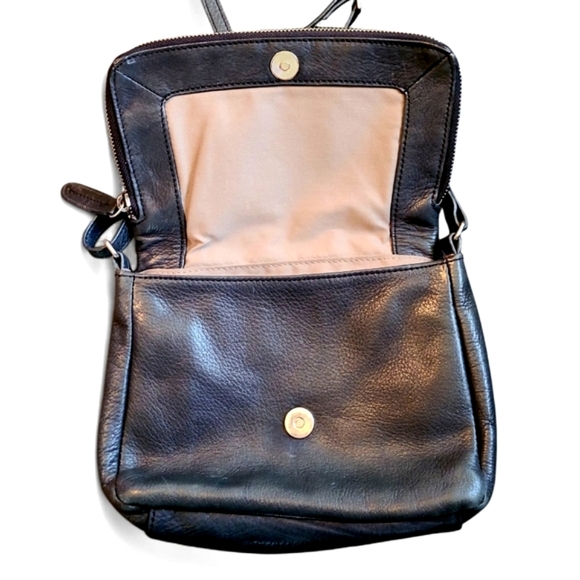 Women's Margot Black Leather Shoulder Bag Purse! 9.5x7x2.5 - Picture 6 of 12